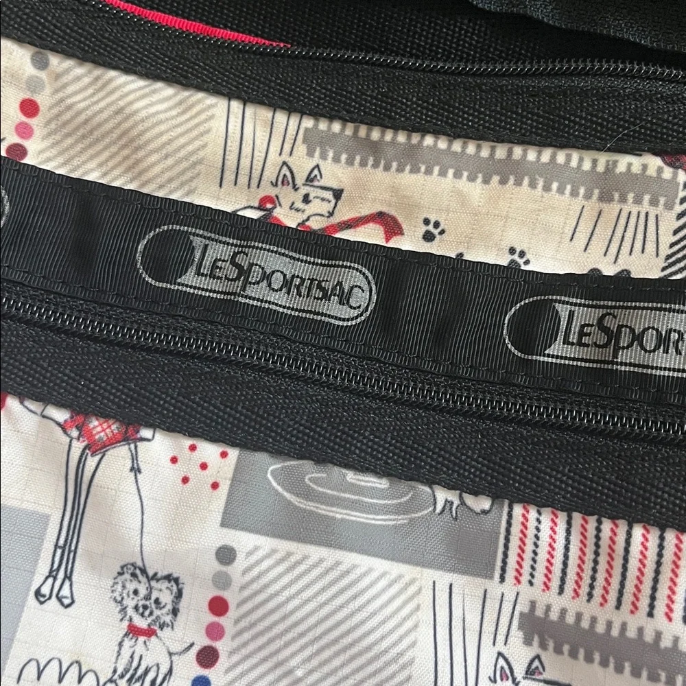 LeSportsac Deluxe Everyday Expandable Bag “Warm Wishes” - Picture 12 of 14